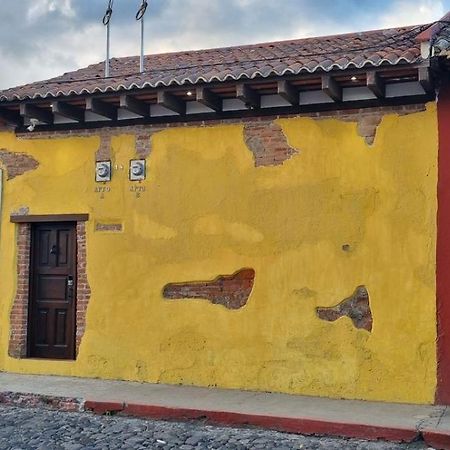 El Aventurero Hotel Antigua Kültér fotó
