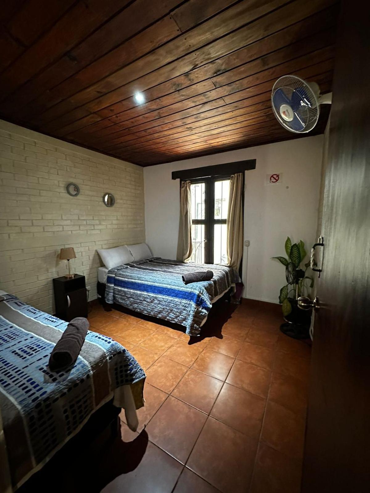 El Aventurero Hotel Antigua Kültér fotó