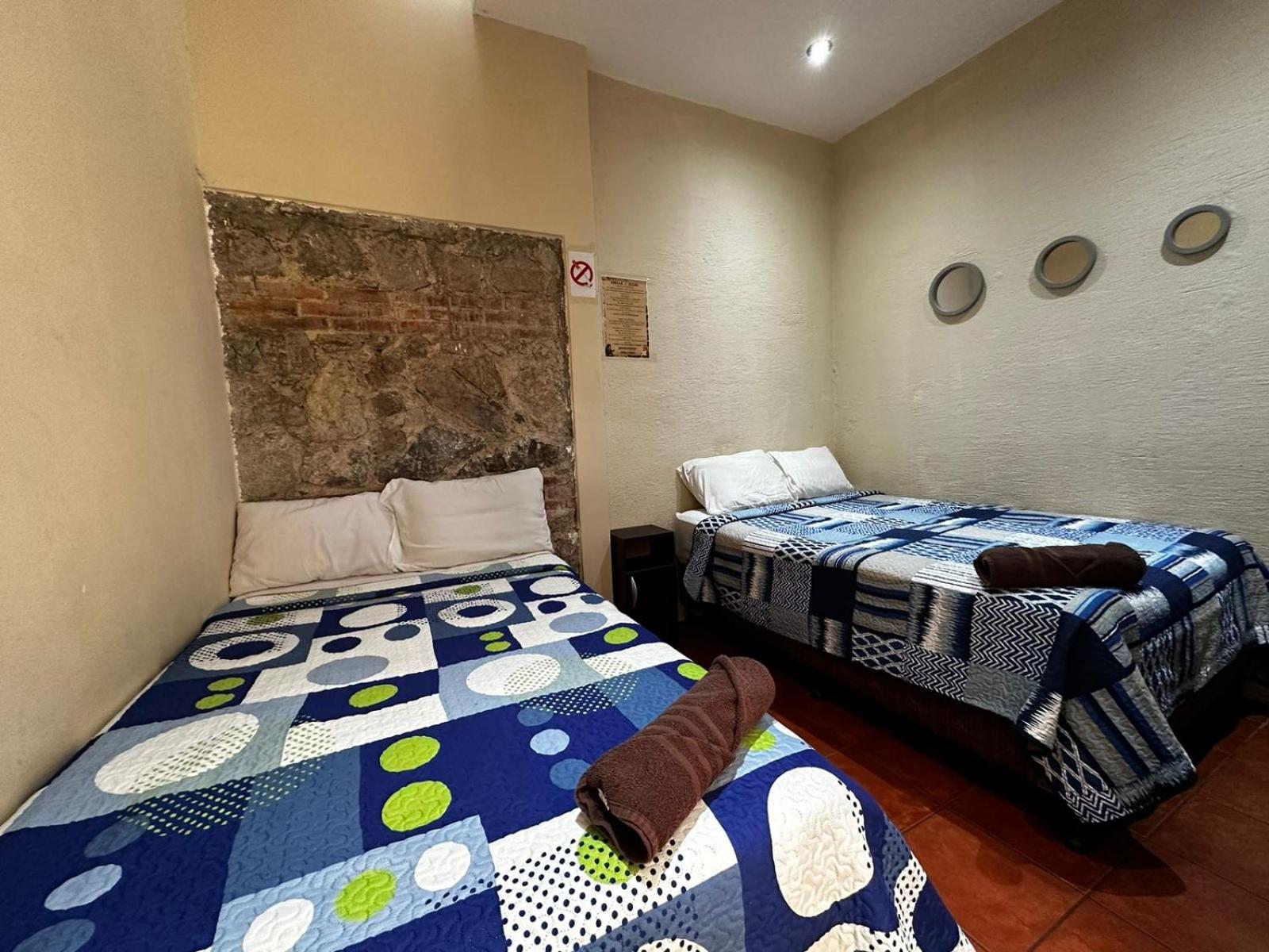 El Aventurero Hotel Antigua Kültér fotó